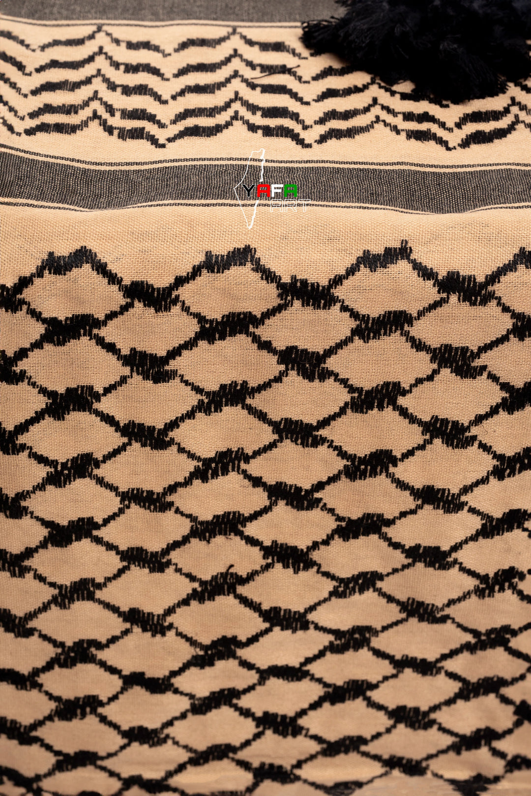 Desert X Black : Luxury Palestinian Kuffiyeh